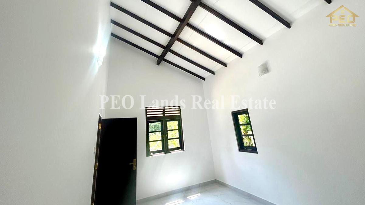 (B190) Brand New House With Land For Sale in Kandawala, Negombo