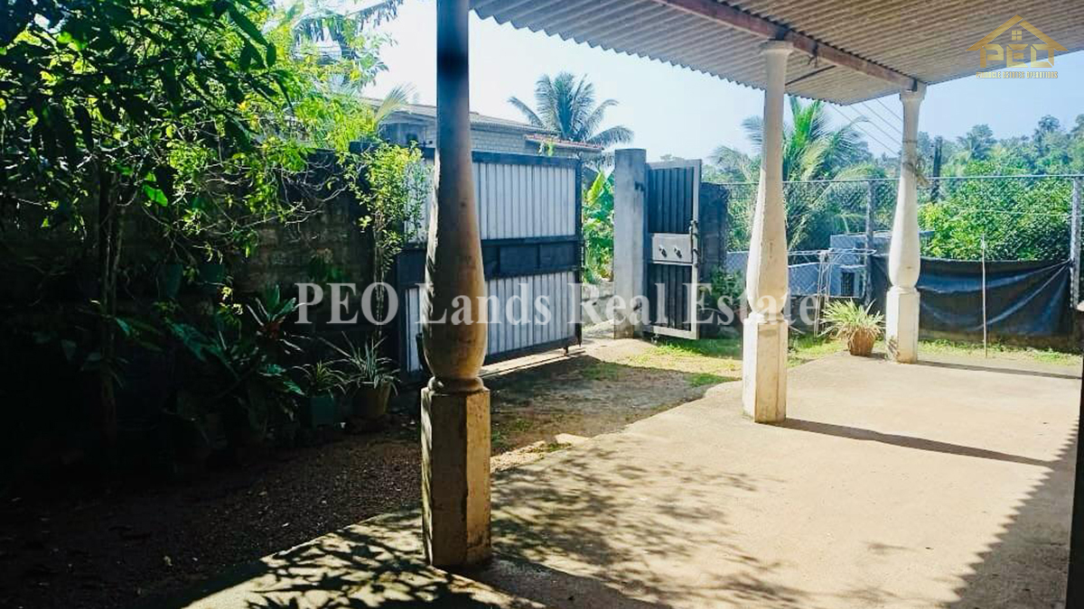 (RS226) Two Storey House For Sale in Kaluthara
