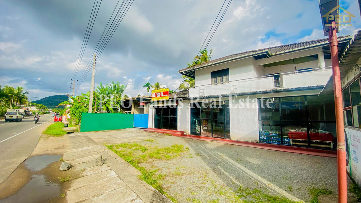 (RS228) Two-storey house and a business premises with 4 shops for sale Panadura