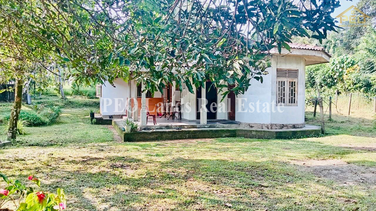 (K122) Single Storey House For Sale in Kirindiwela