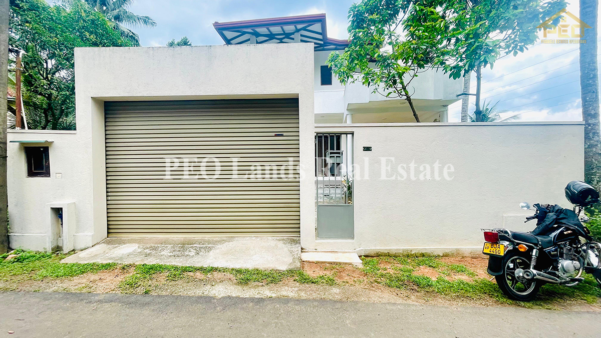 (MH257) Two Storey House For Sale in Malabe