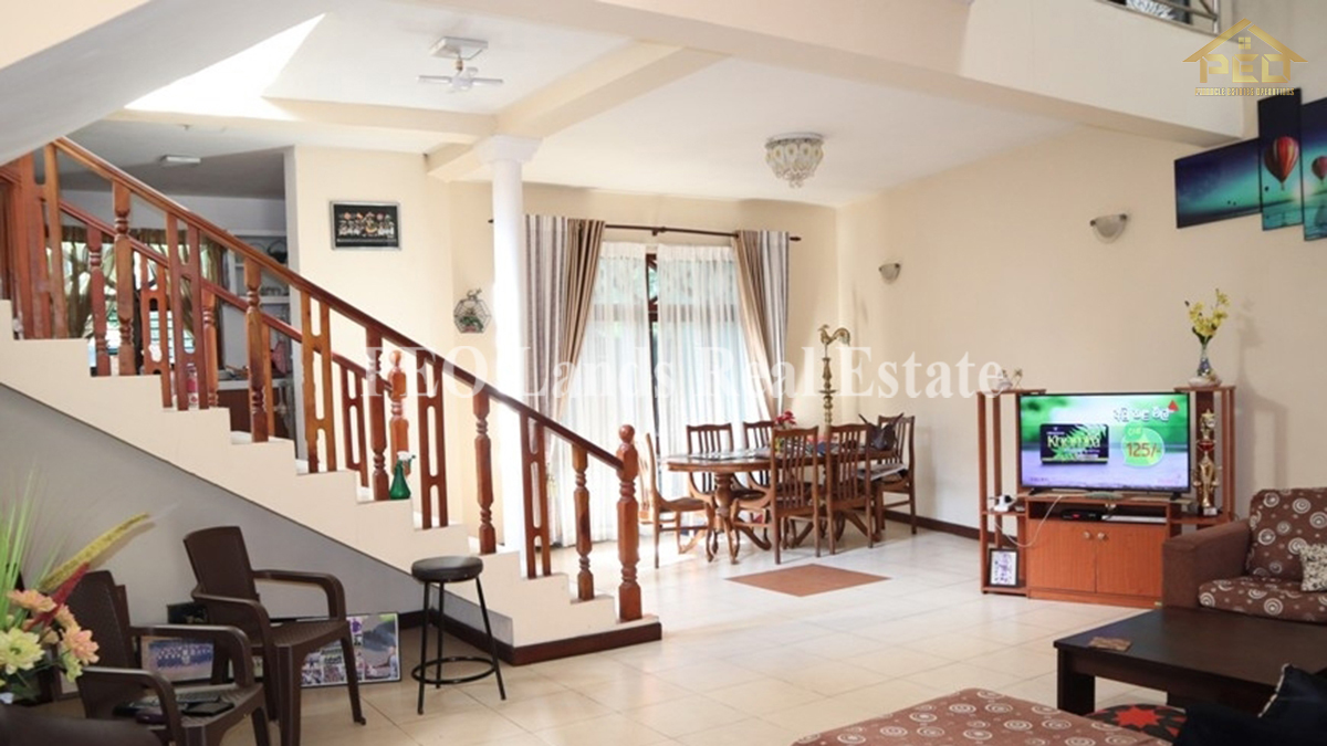 (S829) Two Storey House For Sale in Beddagana, kotte