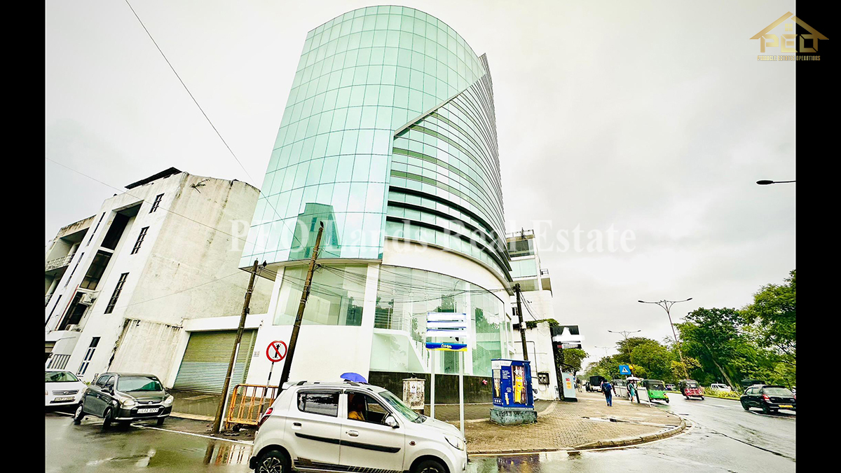 (S842) Brand New Commercial Building for Rent in Colombo 07