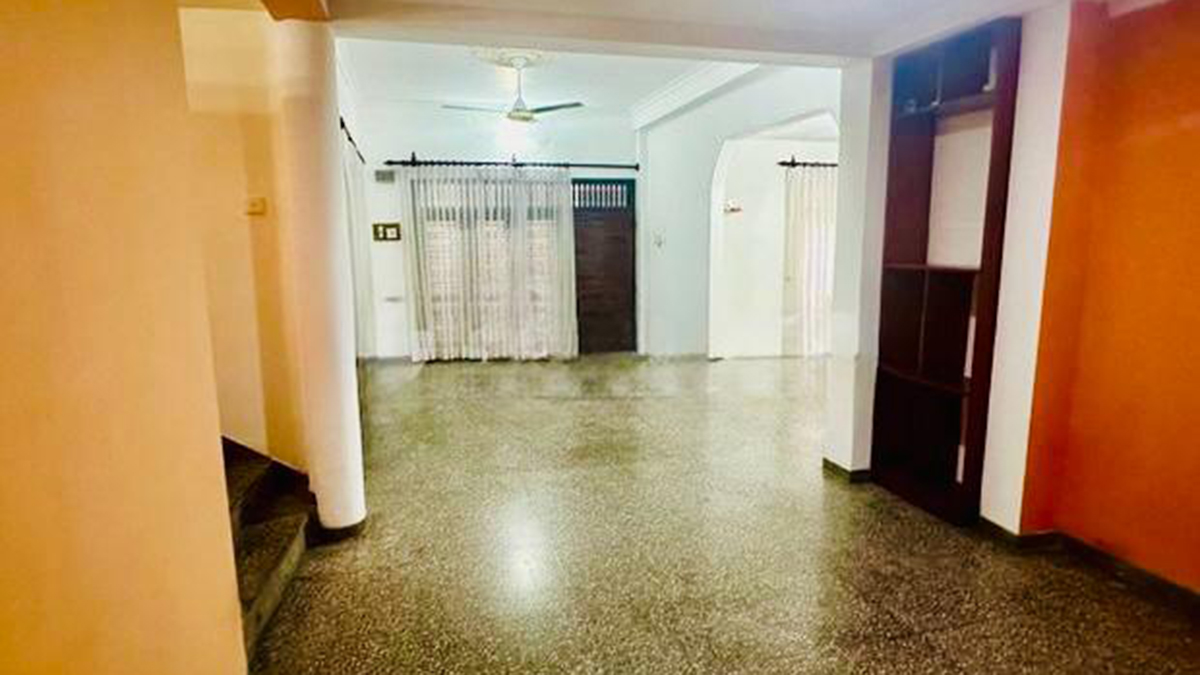 (P345) Two Storey House for Rent in Nugegoda