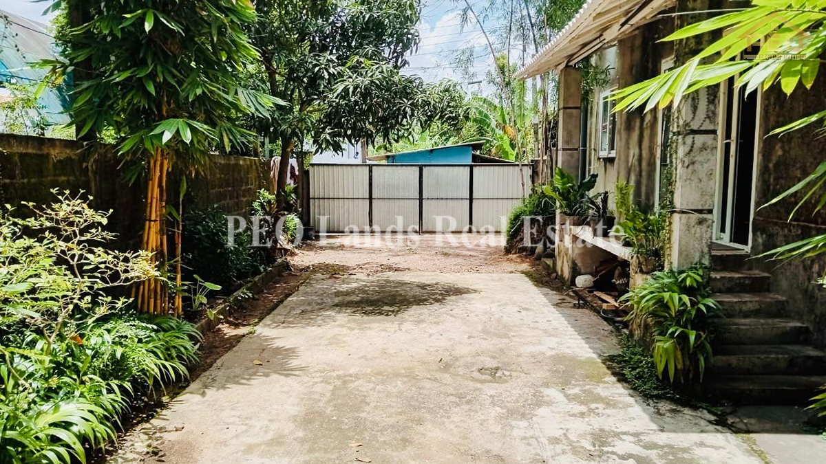 (DH502) Three Storey House for Sale in Kottawa (DH502) Three Storey House for Sale in Kottawa