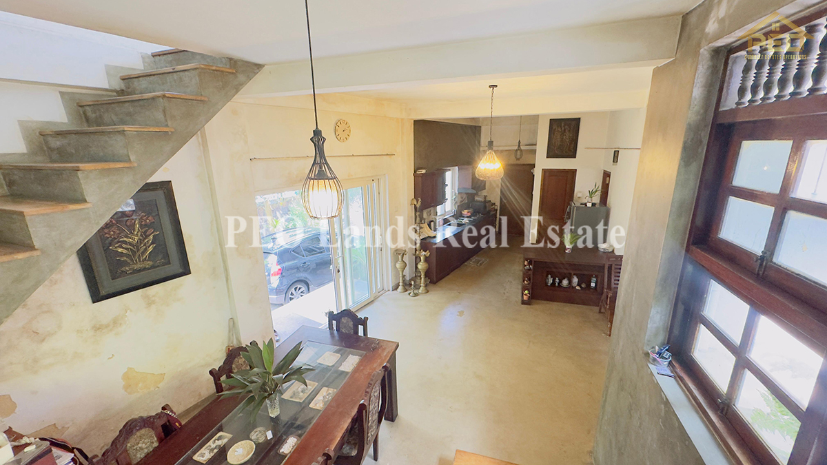 (DH502) Three Storey House for Sale in Kottawa (DH502) Three Storey House for Sale in Kottawa