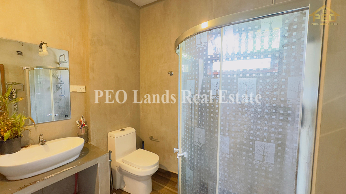 (DH502) Three Storey House for Sale in Kottawa (DH502) Three Storey House for Sale in Kottawa