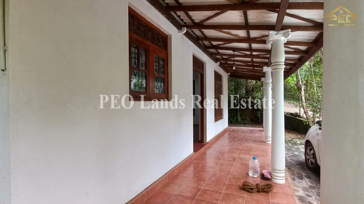 (K138) Two Storey House for Sale in Kadawatha