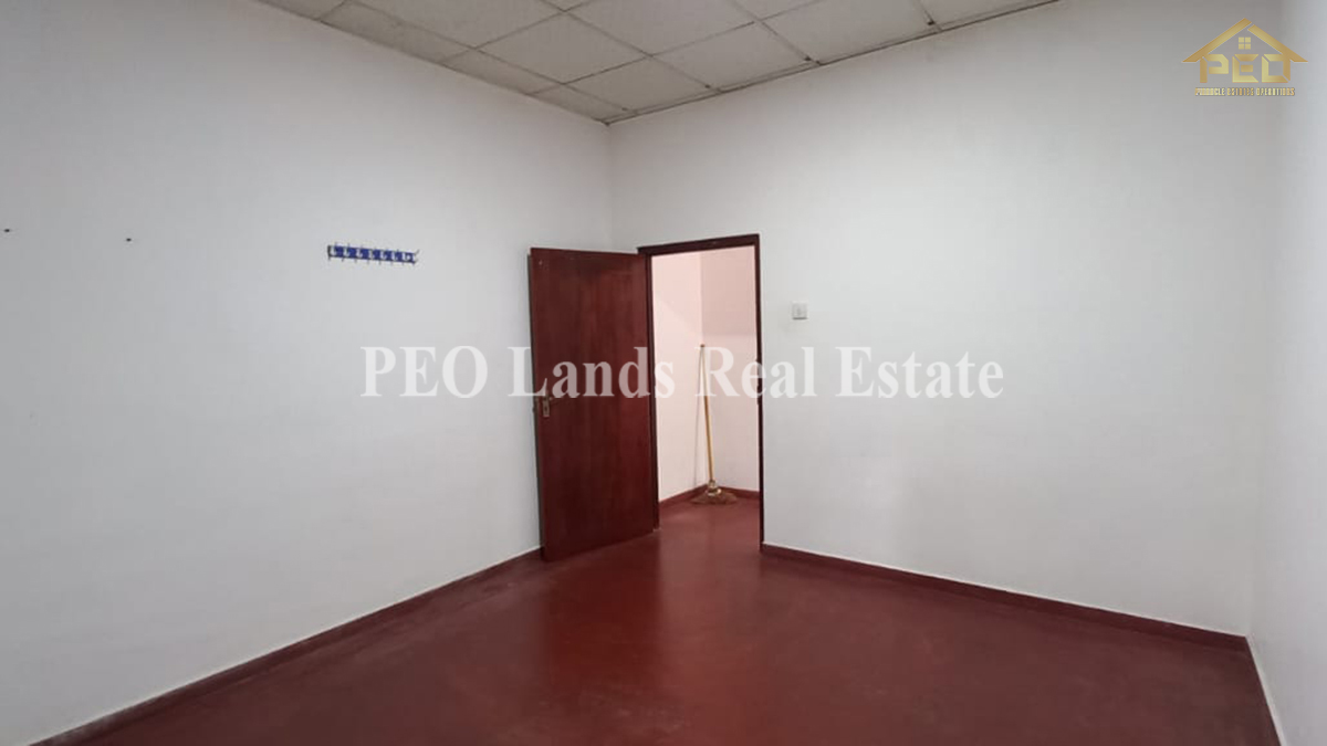 (K138) Two Storey House for Sale in Kadawatha