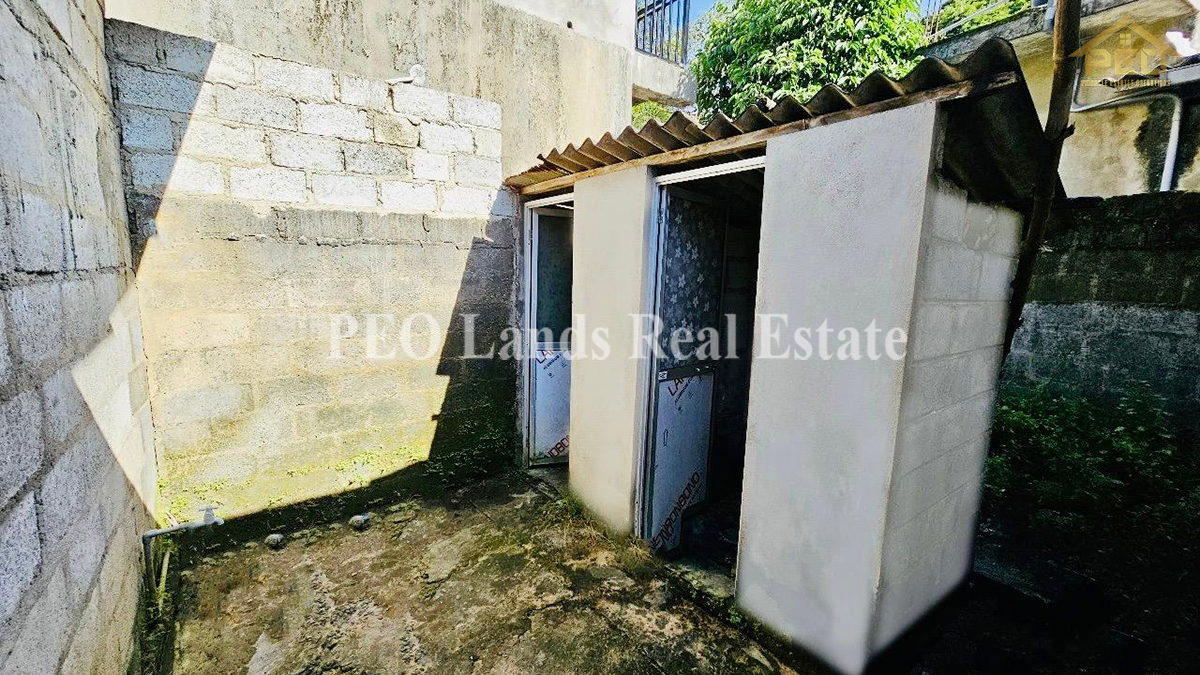 (K151) House for Sale in Katunayake (Boarding House)