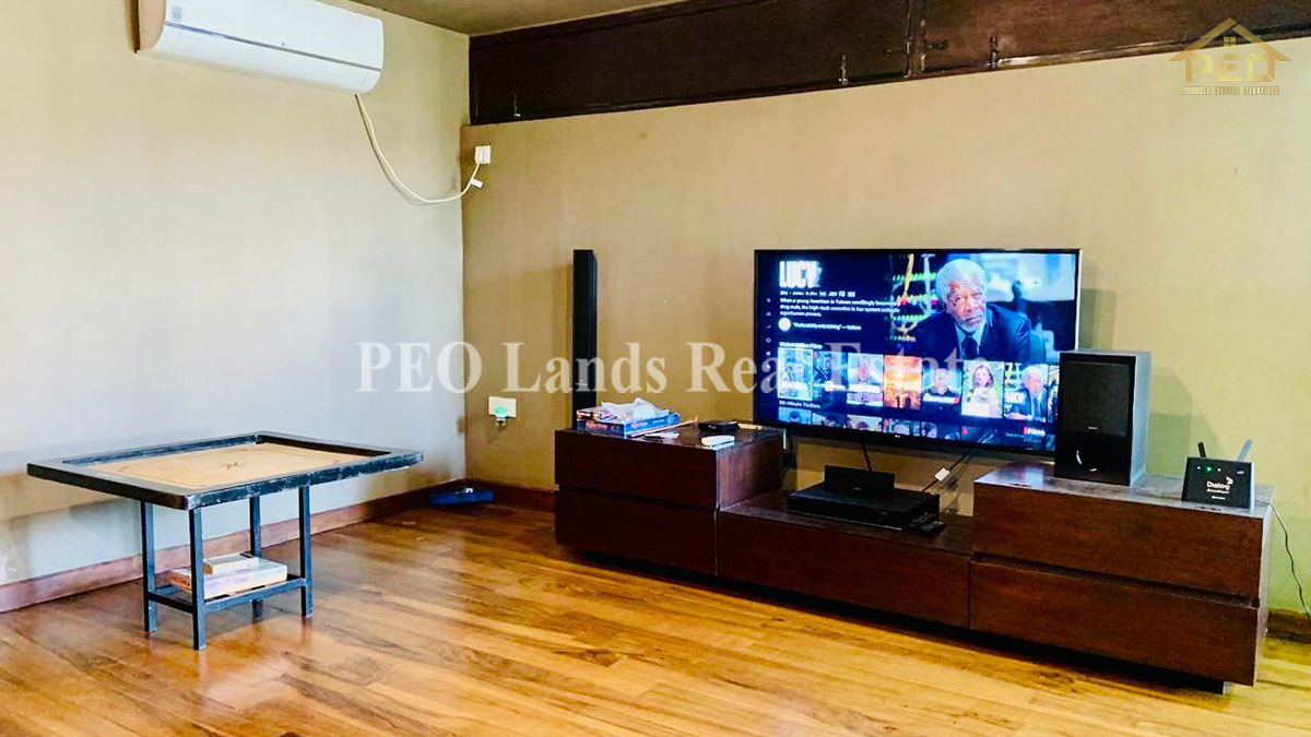 (S838) 3 storey luxury house and two additional buildings for sale in Maharagama