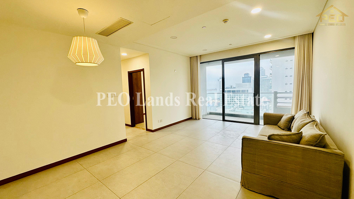 (S836) Semi furnished Apartment for Sale in Colombo 3 (Astoria)