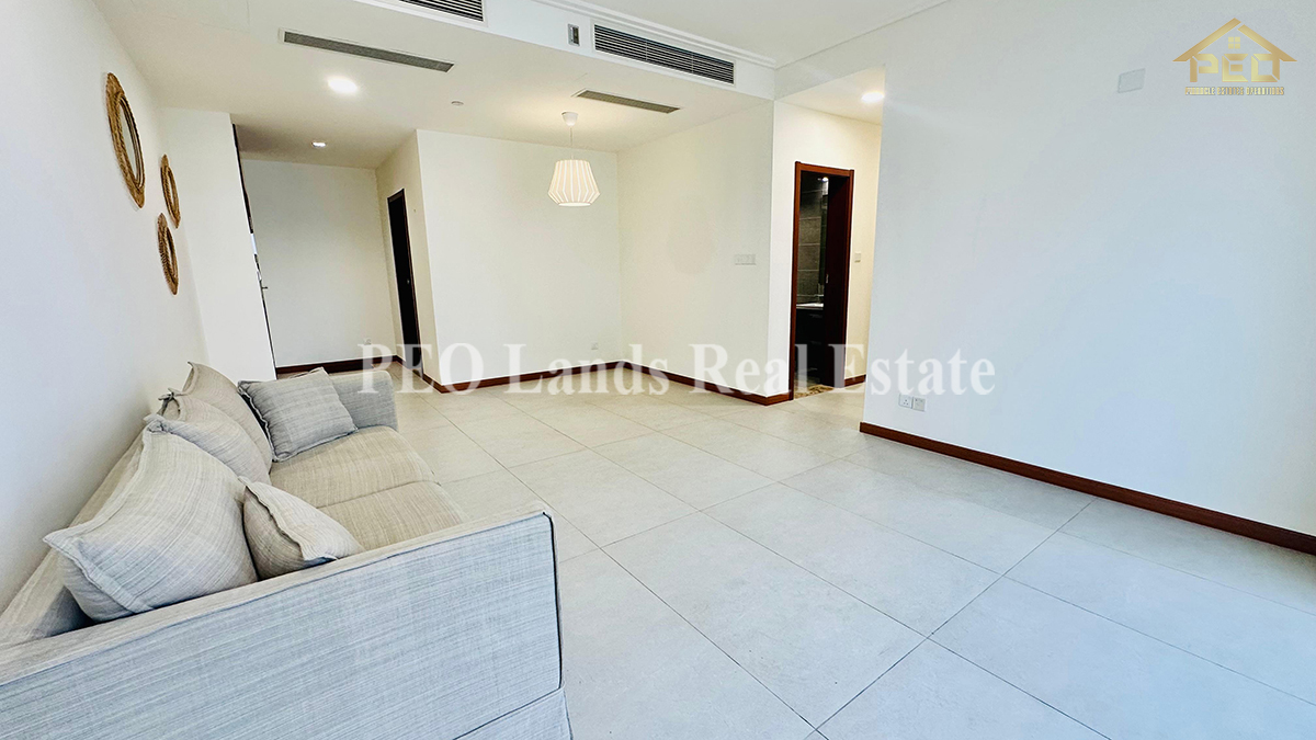 (S836) Semi furnished Apartment for Sale in Colombo 3 (Astoria)