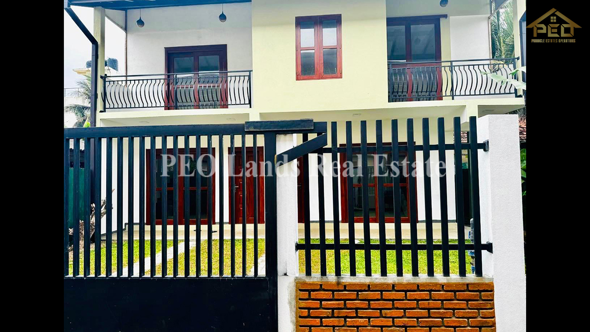 (P396) 2 story house for sale in Moratuwa,