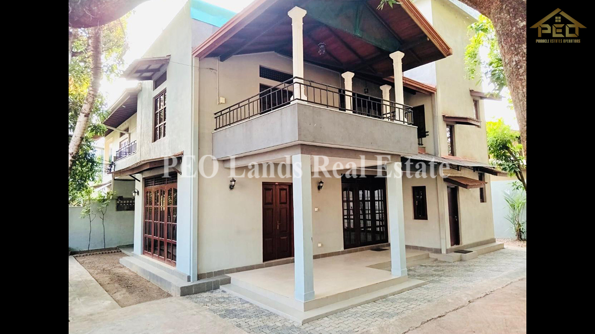 (P415)Two Story House for Rent Battaramulla