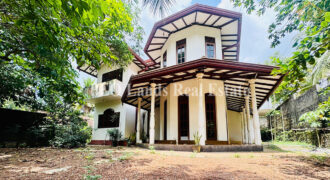 (S991) Two Storey House For Sale in Homagama