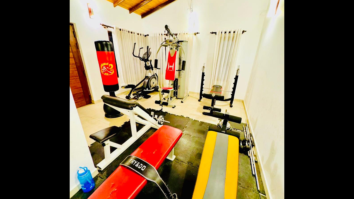 (P604) Modern, Spacious 4Br House for Rent in Maharagama